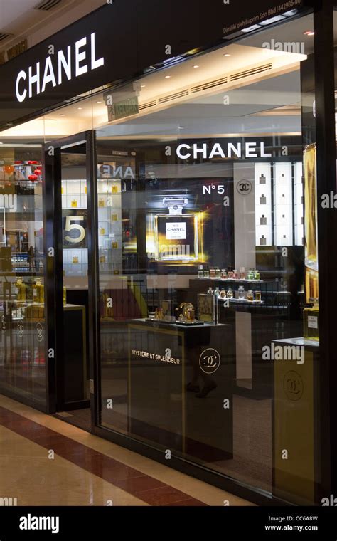 chanel suria klcc reviews